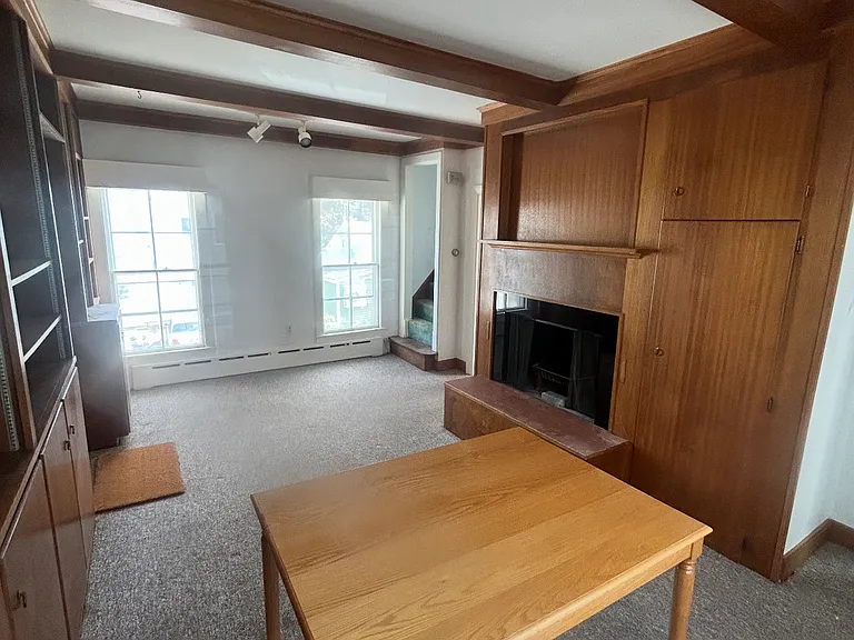 20 Elm St #B — Photo 2