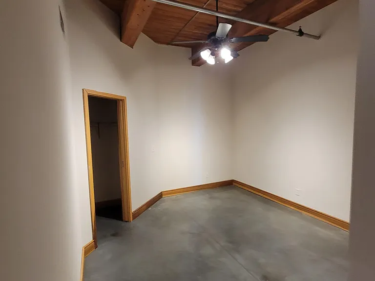 1228 Lucas Ave #501 — Photo 13