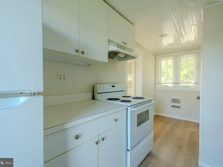 6062 Drum Point Rd — Photo 5