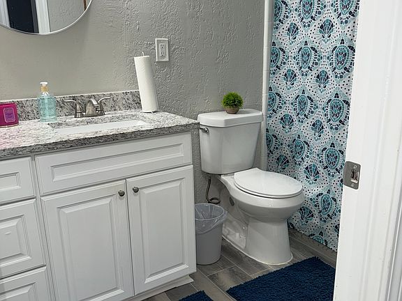 3rd image of 378 Park Ridge Cir