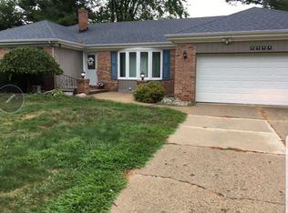 1395 Mapleview St SE, Kentwood, MI 49508