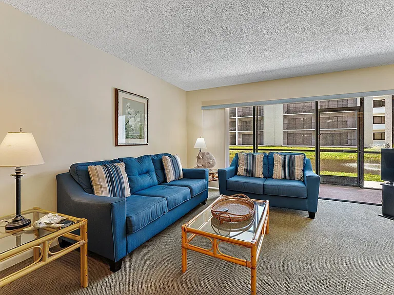 1605 S US Highway 1 #D106 — Photo 10