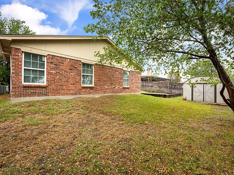6436 Ridglea Dr — Photo 31
