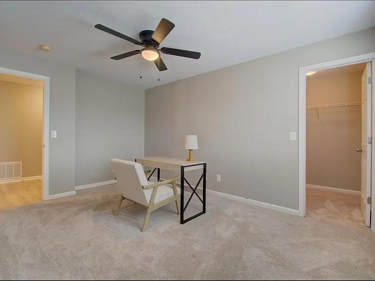 10224 Crossbow Ct #11 — Photo 7