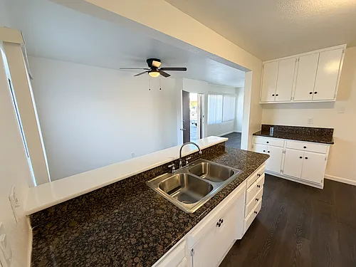 1322 N Maine Ave #1322 Photo 1