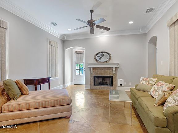4th image of 106 Bella Vista Pkwy
