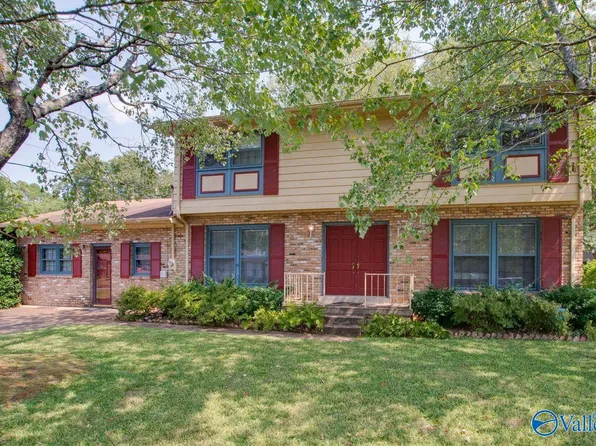 11207 Crestfield Dr SE, Huntsville, AL 35803