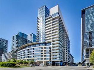8 Telegram Mews #628, Toronto, ON M5V 3Z5