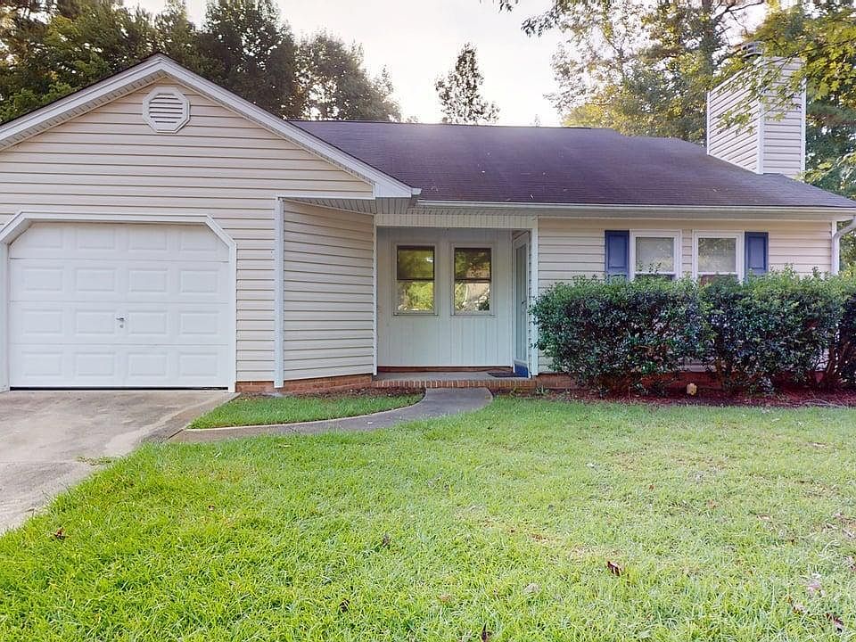 1st image of 105 Spring Drive