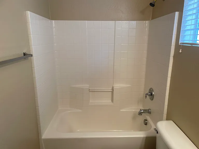 5217 W Fulton St — Photo 26
