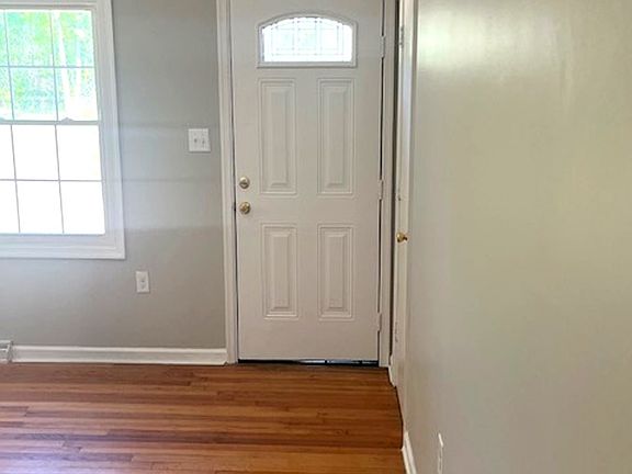 2nd image of 9286 Plank Rd