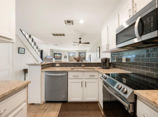 7122 Wood Hollow Dr APT 47, Austin, TX 78731