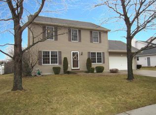 302 Savoy Dr, Shorewood, IL