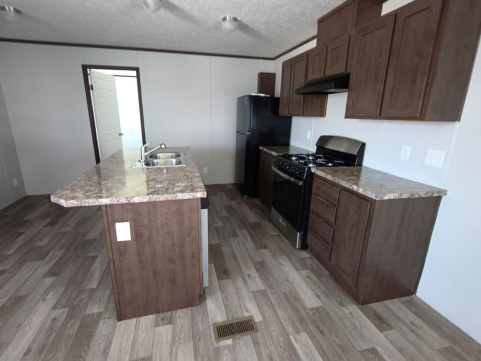 1st image of 9 W Ashwood Dr