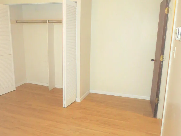 6350 Forward Ave #16 — Photo 42