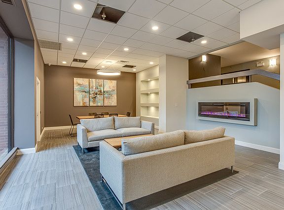 3rd image of 465 W Dominion Dr Unit 1209