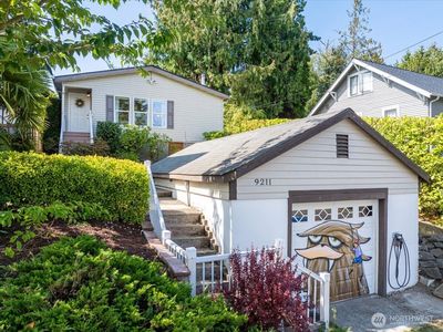 9211 9th Avenue NW, Seattle, WA, 98117
