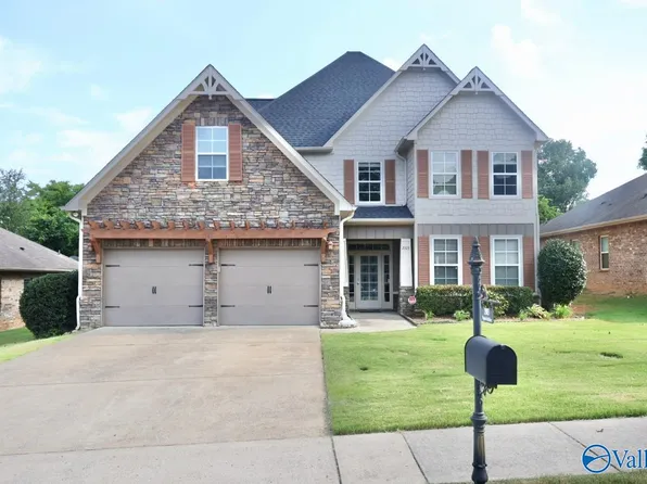 2903 Magnolia Park Dr SE, Owens Cross Roads, AL 35763