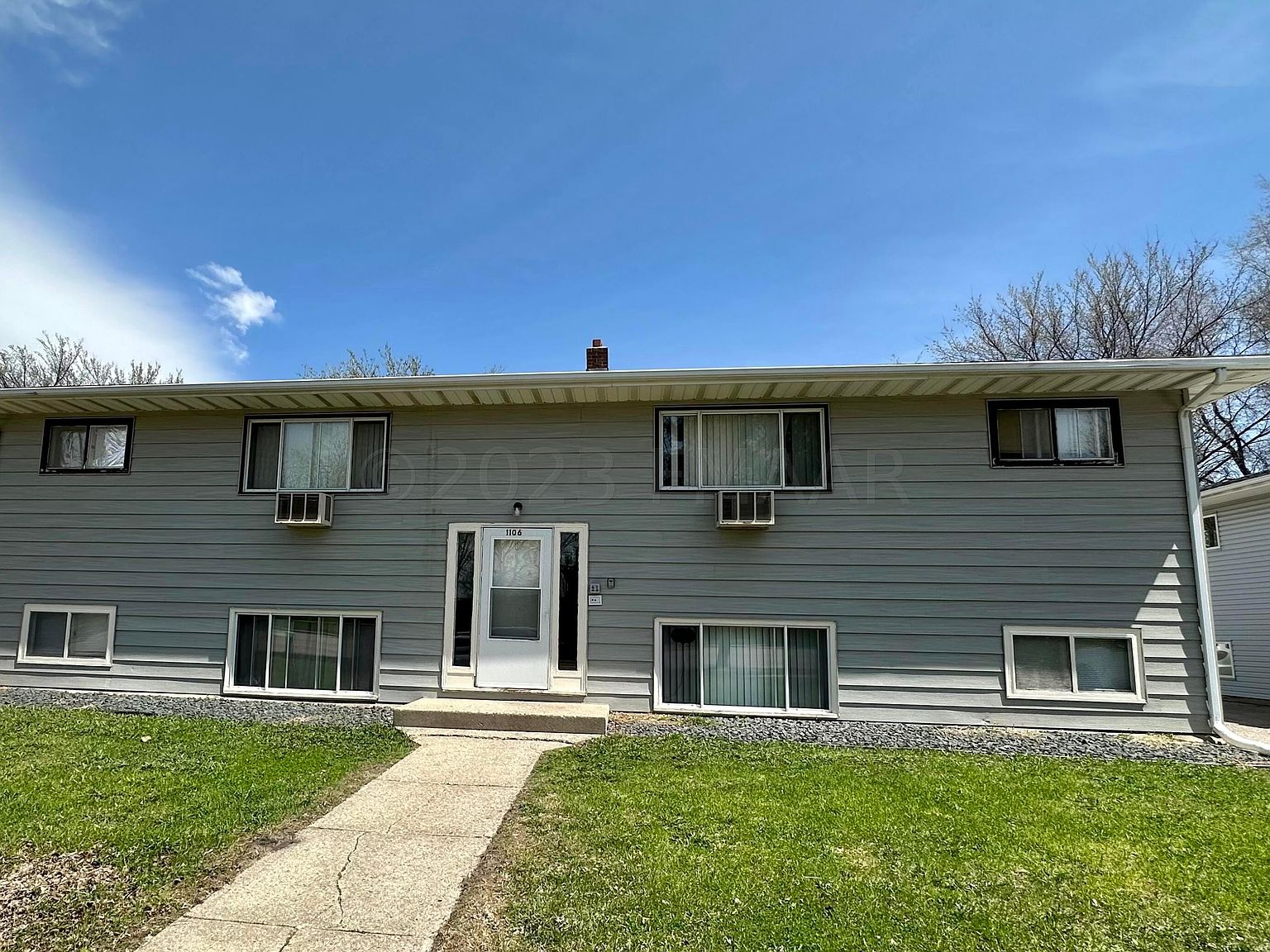 1106 18th St S, Moorhead, MN 56560 Zillow