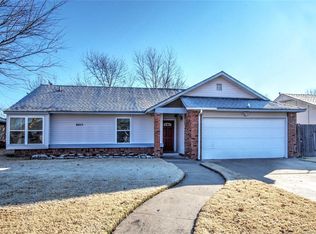 8217 N 122nd Ave E, Owasso, OK 74055