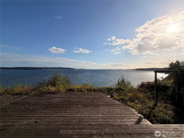 10405 120th Avenue Ct, Gig Harbor, WA 98329