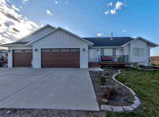22933 Gateway Dr, Box Elder, SD 57719