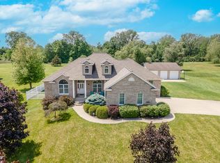 8142 Bunton Rd, Willis, MI 48191