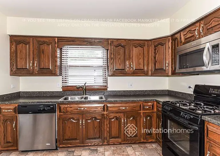 2915 188th Pl — Photo 10