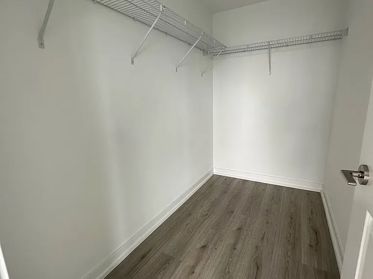 395 Bloor St E #3803 — Photo 8
