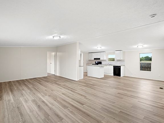5th image of 1418 Smooth Stone Dr