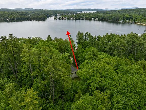 3rd image of 83 Fox Hill Road