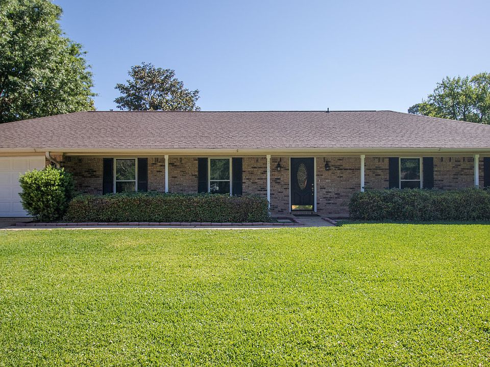 1st image of 232 Glen Eagles Dr