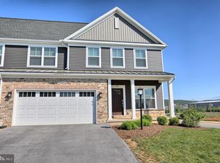 111 Aeropointe Ln, State College, PA 16803