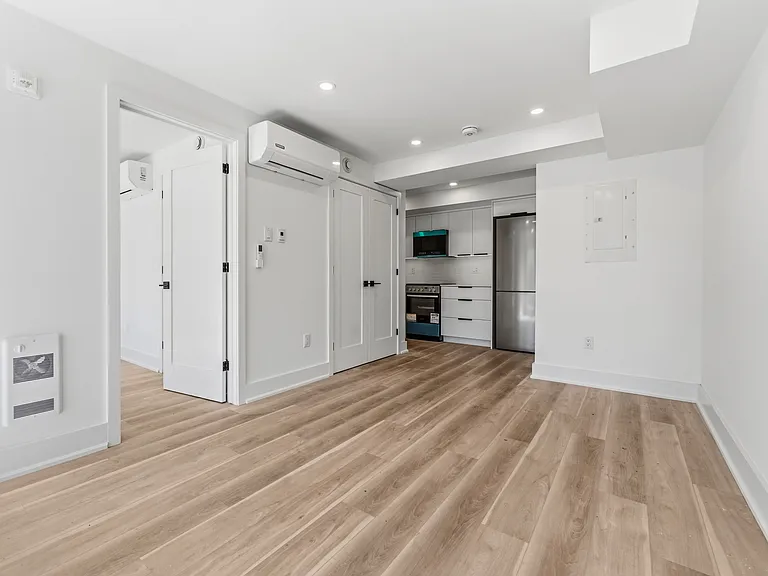 547 Melbourne Ave — Photo 43