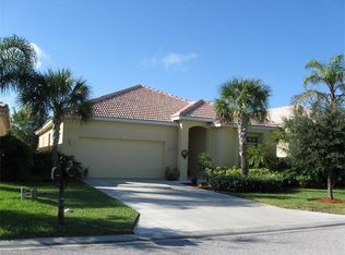 2134 Oxford Ridge Cir, Lehigh Acres, FL 33973