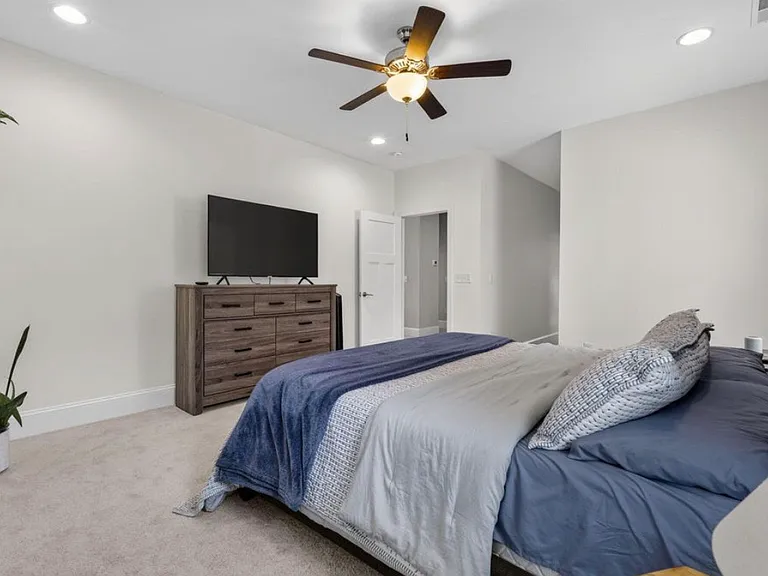 5017 Centerbud Pl — Photo 13