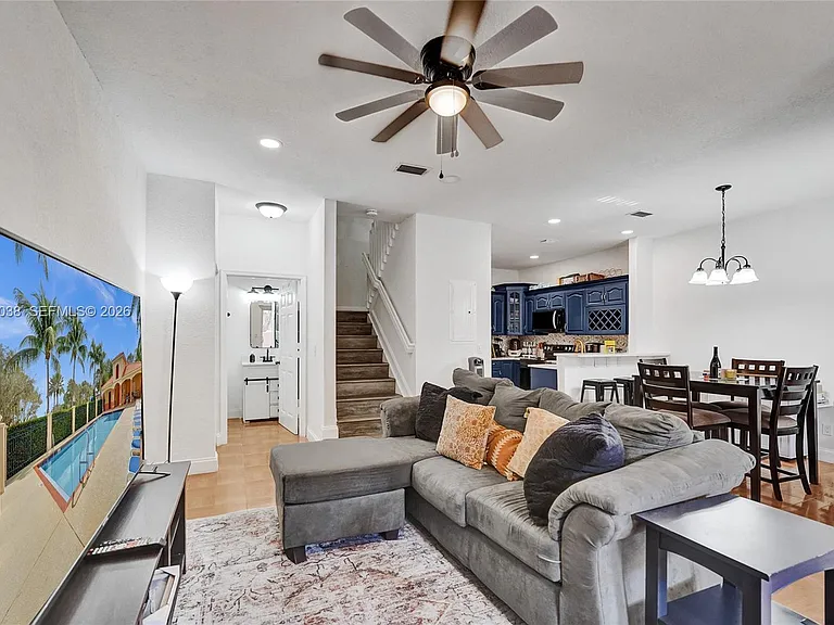 1315 N Santa Catalina Cir #1315 — Photo 17