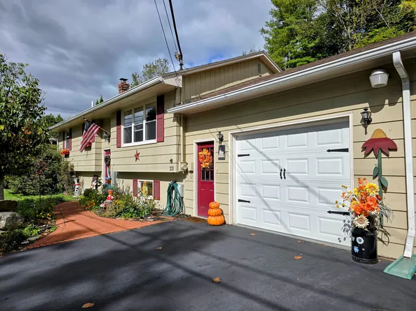 23 Belleview Drive, Jay, ME 04239
