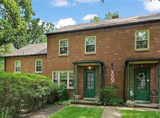 609 Olympia Rd, Mt Washington, PA 15211