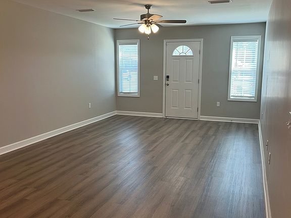 4th image of 136 Juniper Cv