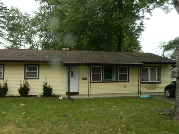 303 Thompson St, Urbana, OH 43078