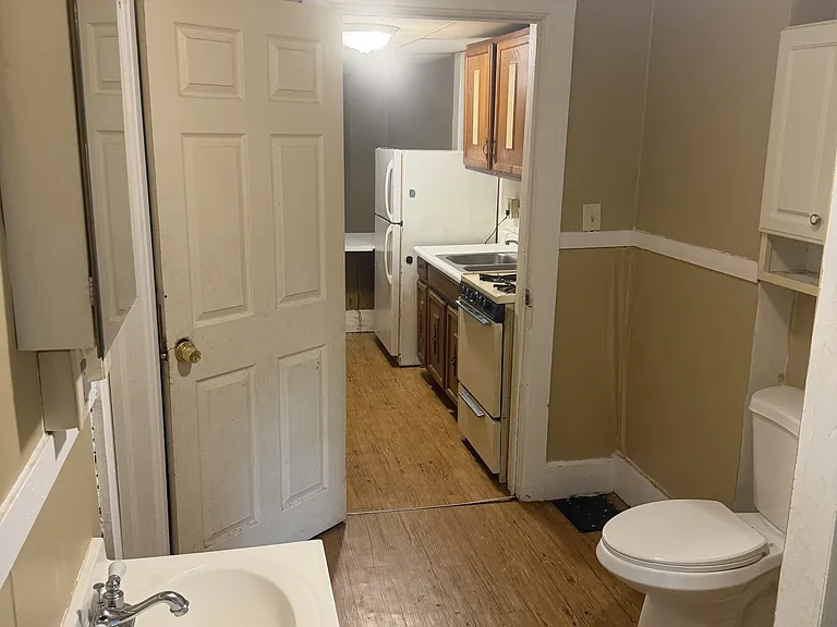 2100 Pershing Blvd #3 — Photo 6