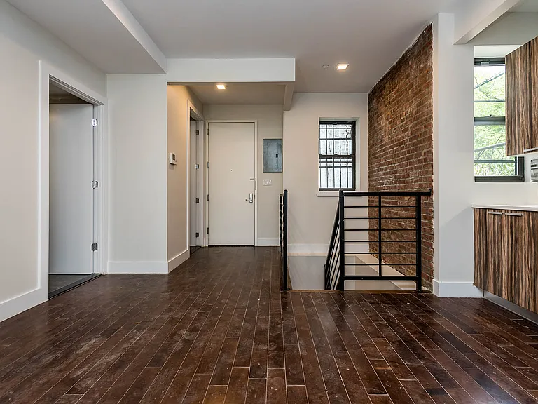 316 Patchen Ave #1L — Photo 4