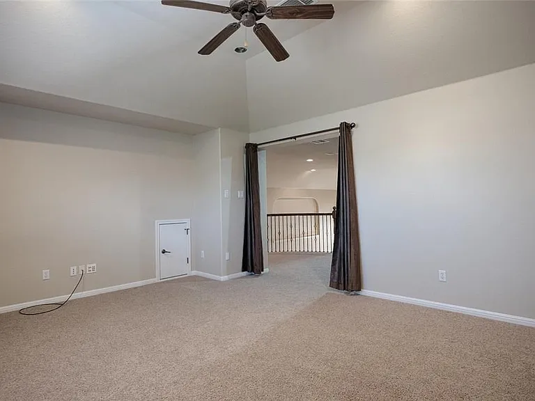 16228 Old Baldy Dr — Photo 14