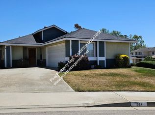 1324 E Foster Rd, Santa Maria, CA 93455