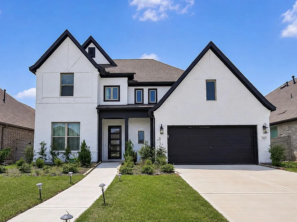 2406 Pear Blossom Ln