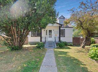 596 Pharmacy Ave, Toronto, ON M1L 3G9