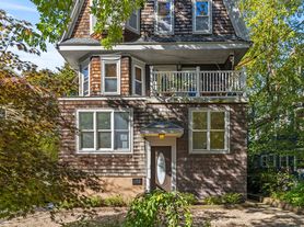 172 Lexington Ave, Cambridge, MA