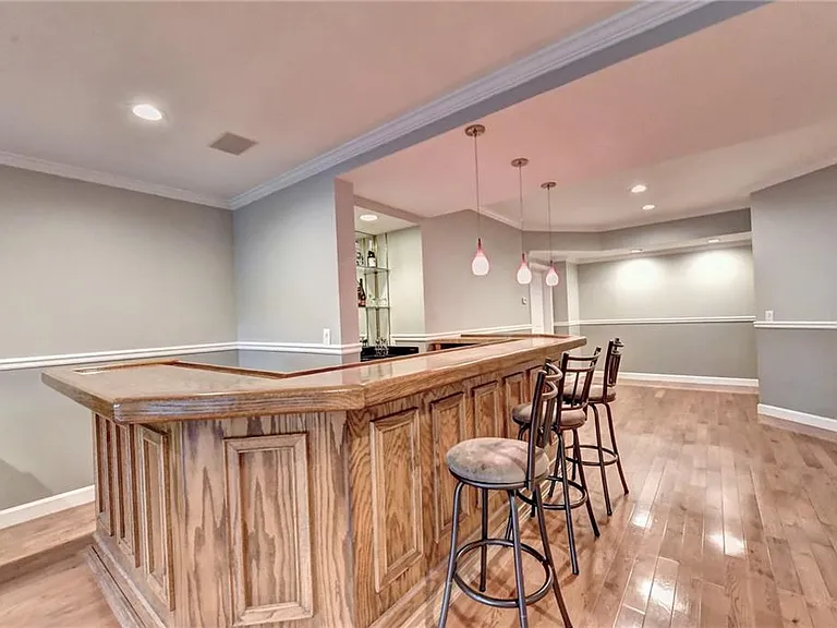 645 Falls Bay Ct — Photo 68
