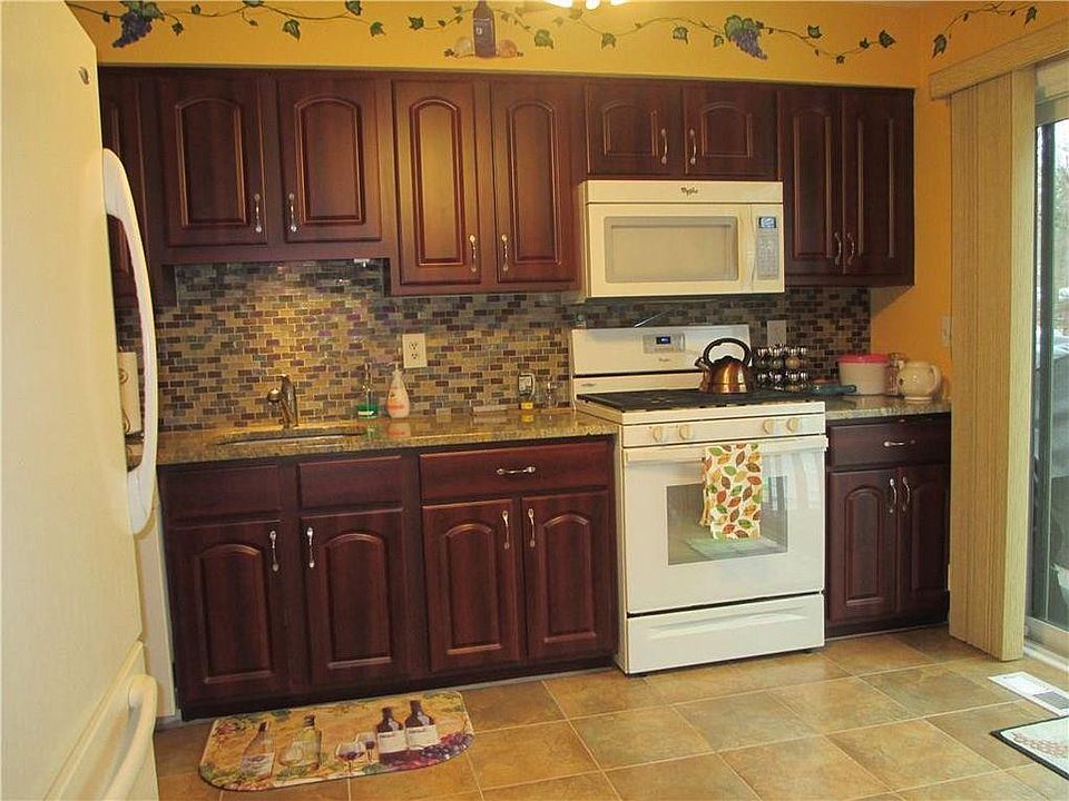 Kitchen Pic2